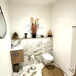 Recente Spacieuse Piscine St Gilles * سانت جيل كروا دي فيي