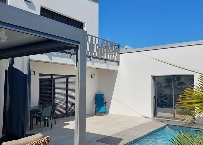 Villa Recente Spacieuse Piscine St Gilles