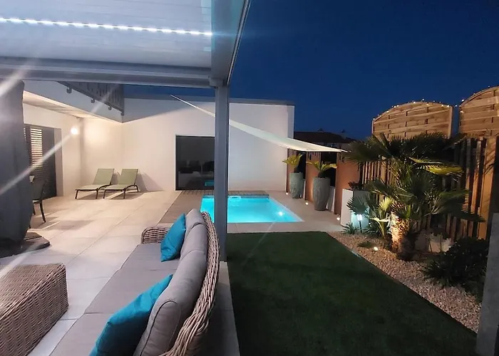 Villa Recente Spacieuse Piscine St Gilles