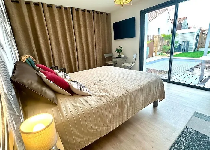 Villa Recente Spacieuse Piscine St Gilles