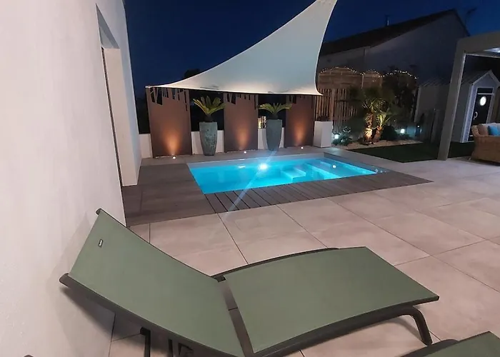 Recente Spacieuse Piscine St Gilles