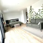 Recente Spacieuse Piscine St Gilles *