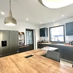 Villa Recente Spacieuse Piscine St Gilles *