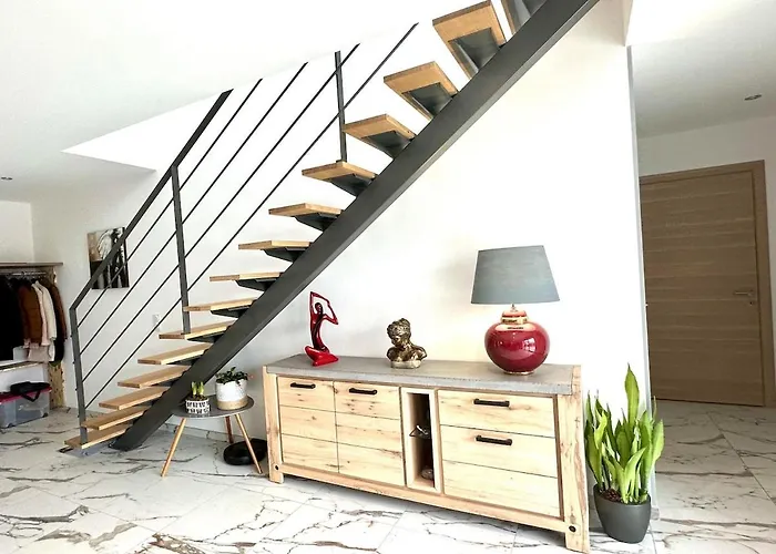 Récente Spacieuse Piscine St Gilles Villa *