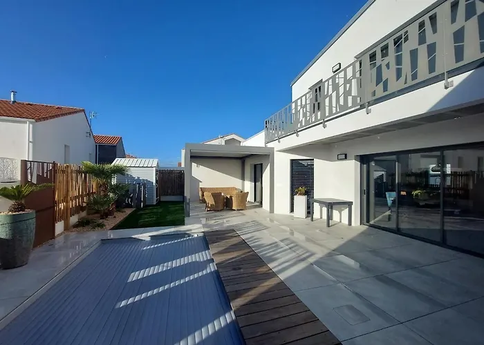 Villa Récente Spacieuse Piscine St Gilles *